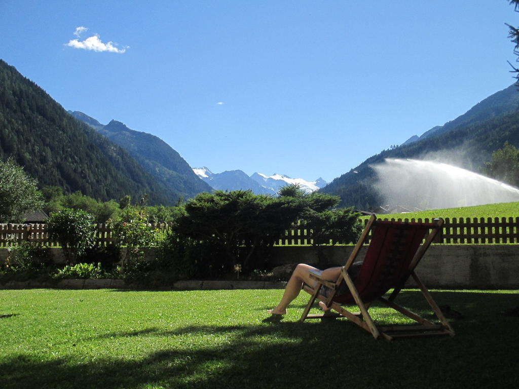 Alpenhaus Monte Hotel นอยชติฟ อิม ชตูไปทัล ภายนอก รูปภาพ